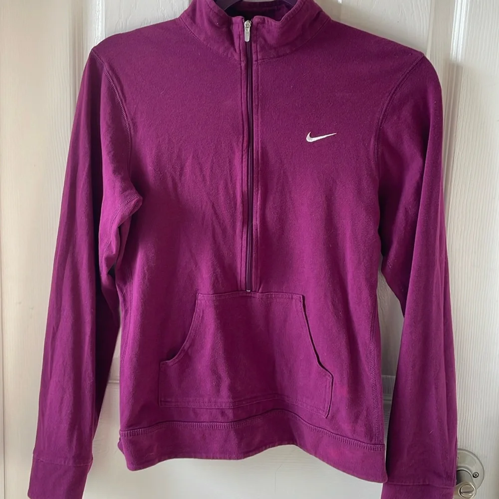 Nike Running half quarter Zip Long Sleeve Small Maroon top shirt